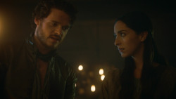 extant_GameOfThrones_3x04-KissedByFire_5137