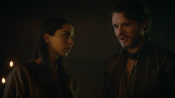 extant_GameOfThrones_3x04-KissedByFire_5161