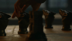 extant_GameOfThrones_3x04-KissedByFire_5171
