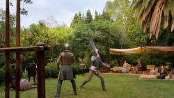 extant_GameOfThrones_3x04-KissedByFire_5180