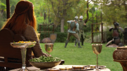 extant_GameOfThrones_3x04-KissedByFire_5183