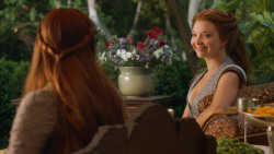extant_GameOfThrones_3x04-KissedByFire_5190