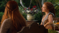extant_GameOfThrones_3x04-KissedByFire_5196