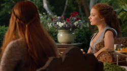 extant_GameOfThrones_3x04-KissedByFire_5205