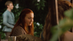 extant_GameOfThrones_3x04-KissedByFire_5209