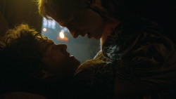 extant_GameOfThrones_3x04-KissedByFire_5267