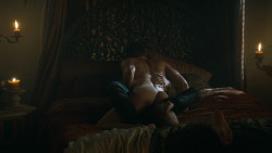 extant_GameOfThrones_3x04-KissedByFire_5330
