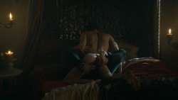 extant_GameOfThrones_3x04-KissedByFire_5332