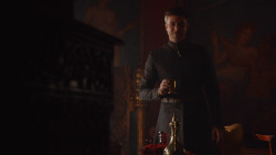 extant_GameOfThrones_3x04-KissedByFire_5334