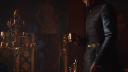 extant_GameOfThrones_3x04-KissedByFire_5339