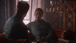 extant_GameOfThrones_3x04-KissedByFire_5353