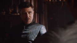 extant_GameOfThrones_3x04-KissedByFire_5358