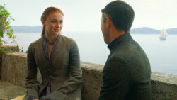 extant_GameOfThrones_3x04-KissedByFire_5421