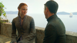 extant_GameOfThrones_3x04-KissedByFire_5422