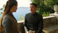 extant_GameOfThrones_3x04-KissedByFire_5425