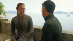 extant_GameOfThrones_3x04-KissedByFire_5428