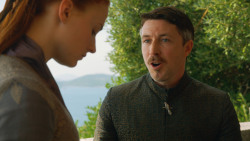 extant_GameOfThrones_3x04-KissedByFire_5443
