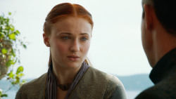 extant_GameOfThrones_3x04-KissedByFire_5465