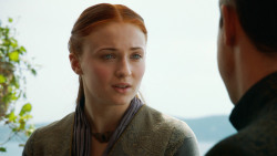 extant_GameOfThrones_3x04-KissedByFire_5477