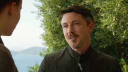 extant_GameOfThrones_3x04-KissedByFire_5482