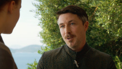extant_GameOfThrones_3x04-KissedByFire_5486