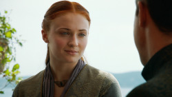 extant_GameOfThrones_3x04-KissedByFire_5488