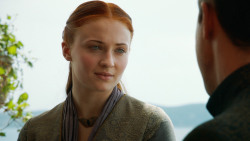 extant_GameOfThrones_3x04-KissedByFire_5490