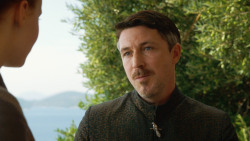 extant_GameOfThrones_3x04-KissedByFire_5491