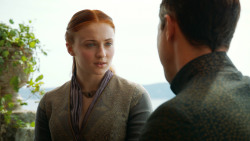 extant_GameOfThrones_3x04-KissedByFire_5515