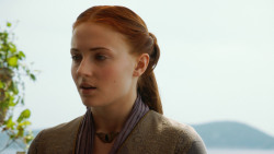 extant_GameOfThrones_3x04-KissedByFire_5541