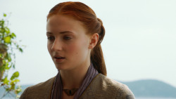 extant_GameOfThrones_3x04-KissedByFire_5544