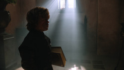 extant_GameOfThrones_3x04-KissedByFire_5554