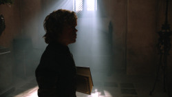 extant_GameOfThrones_3x04-KissedByFire_5556