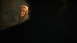 extant_GameOfThrones_3x04-KissedByFire_5569