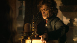 extant_GameOfThrones_3x04-KissedByFire_5573