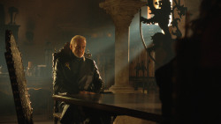 extant_GameOfThrones_3x04-KissedByFire_5577