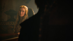 extant_GameOfThrones_3x04-KissedByFire_5584