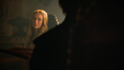 extant_GameOfThrones_3x04-KissedByFire_5585