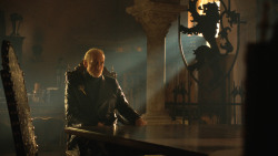 extant_GameOfThrones_3x04-KissedByFire_5594