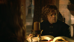 extant_GameOfThrones_3x04-KissedByFire_5603