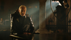 extant_GameOfThrones_3x04-KissedByFire_5617