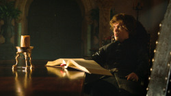extant_GameOfThrones_3x04-KissedByFire_5633