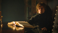 extant_GameOfThrones_3x04-KissedByFire_5651