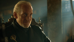 extant_GameOfThrones_3x04-KissedByFire_5682