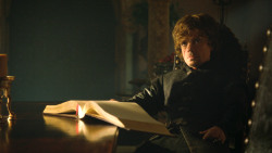 extant_GameOfThrones_3x04-KissedByFire_5698