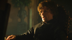 extant_GameOfThrones_3x04-KissedByFire_5718