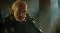 extant_GameOfThrones_3x04-KissedByFire_5722