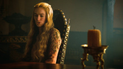 extant_GameOfThrones_3x04-KissedByFire_5780
