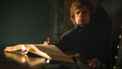 extant_GameOfThrones_3x04-KissedByFire_5789