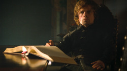 extant_GameOfThrones_3x04-KissedByFire_5791